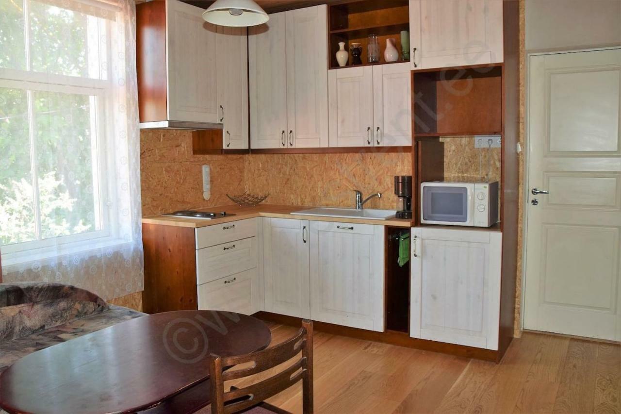 Private Apartment In The Centre Of Parnu/Pernau Luaran gambar